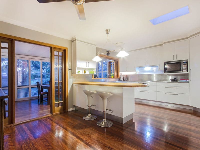 180 Burbong Street, CHAPEL HILL QLD 4069, Chapel Hill - Thumbnail 3