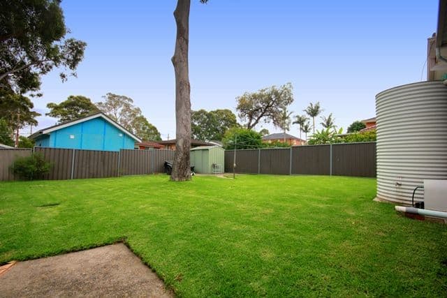 114 Rex Road, GEORGES HALL NSW 2198, Georges Hall - Thumbnail 8