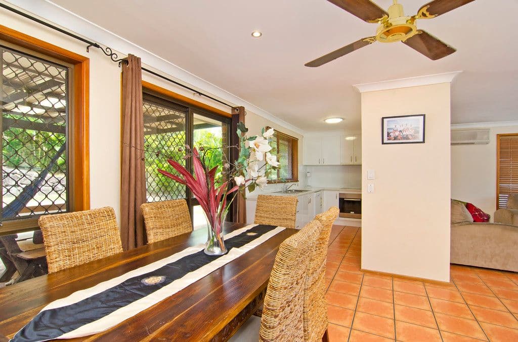 7 Currant Street, ELANORA QLD 4221, Elanora - Thumbnail 7
