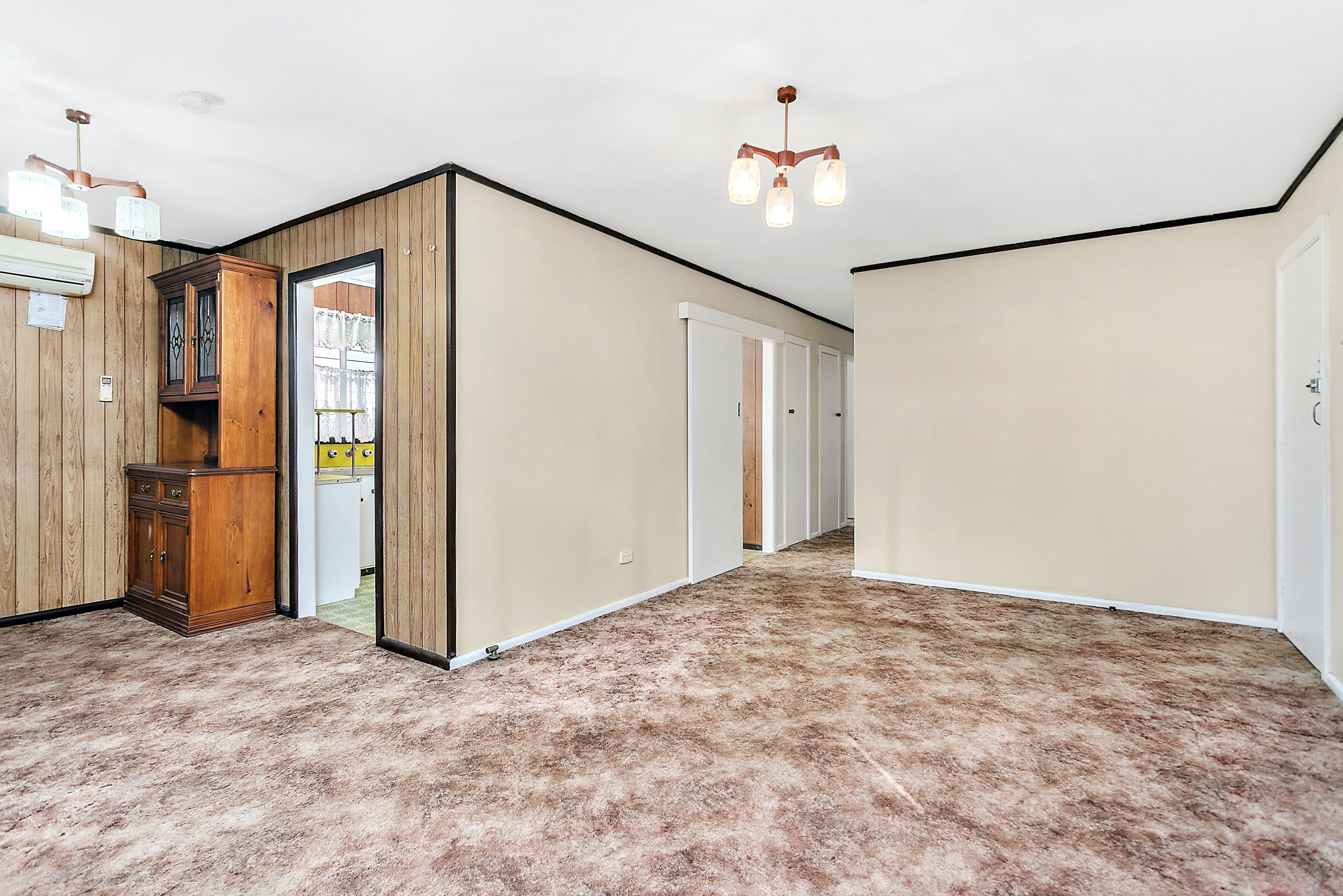 15 Central Avenue, Oak Flats - Thumbnail 2