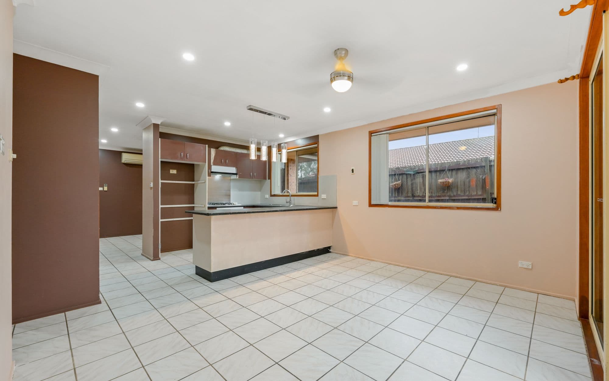 14 Crommelin Crescent, St Helens Park NSW 2560, St Helens Park - Thumbnail 2
