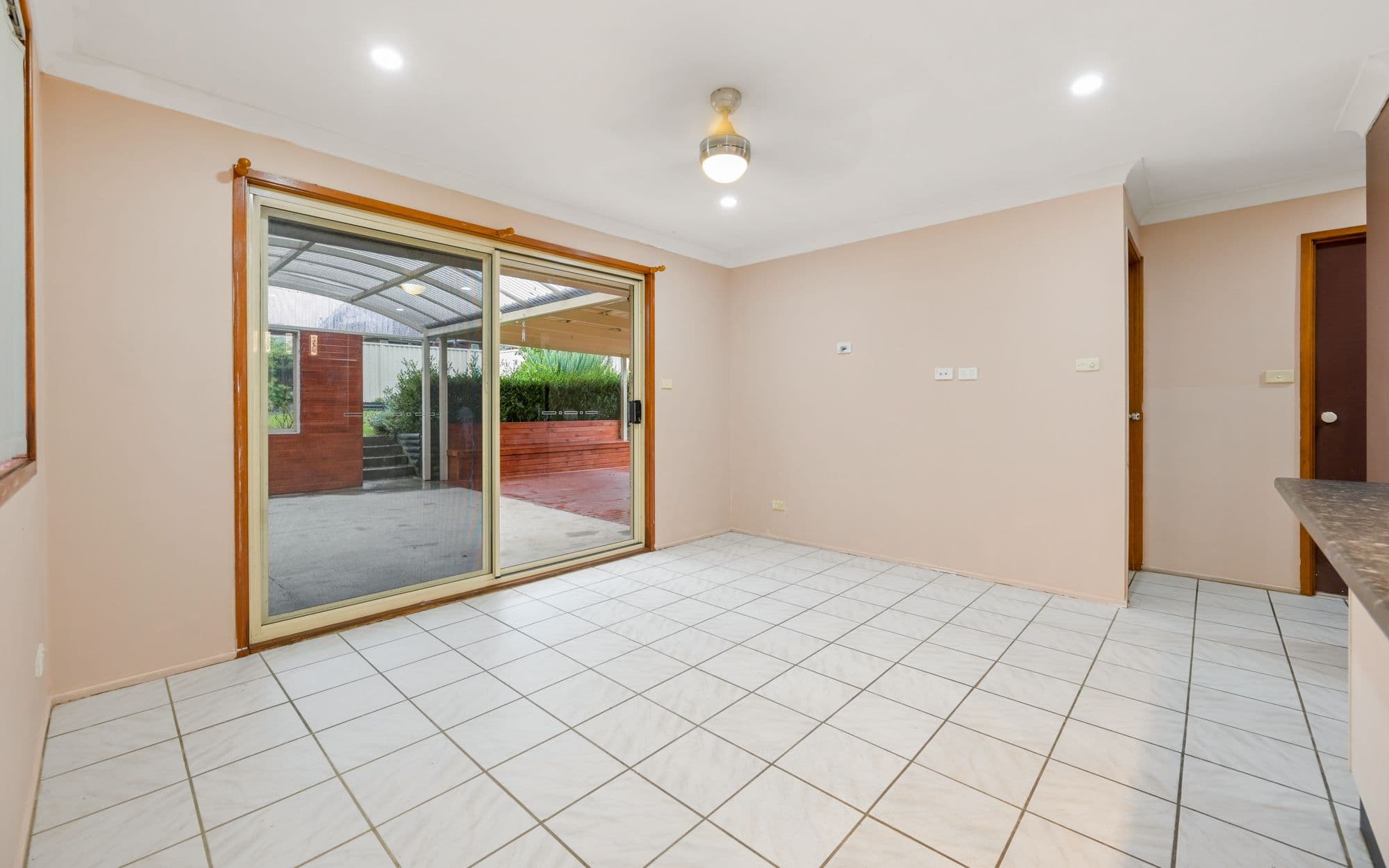 14 Crommelin Crescent, St Helens Park NSW 2560, St Helens Park - Thumbnail 5