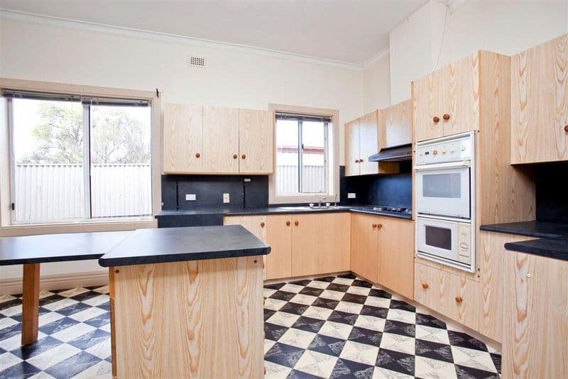 90 Agnes Street, OTTOWAY SA 5013, Ottoway - Thumbnail 5