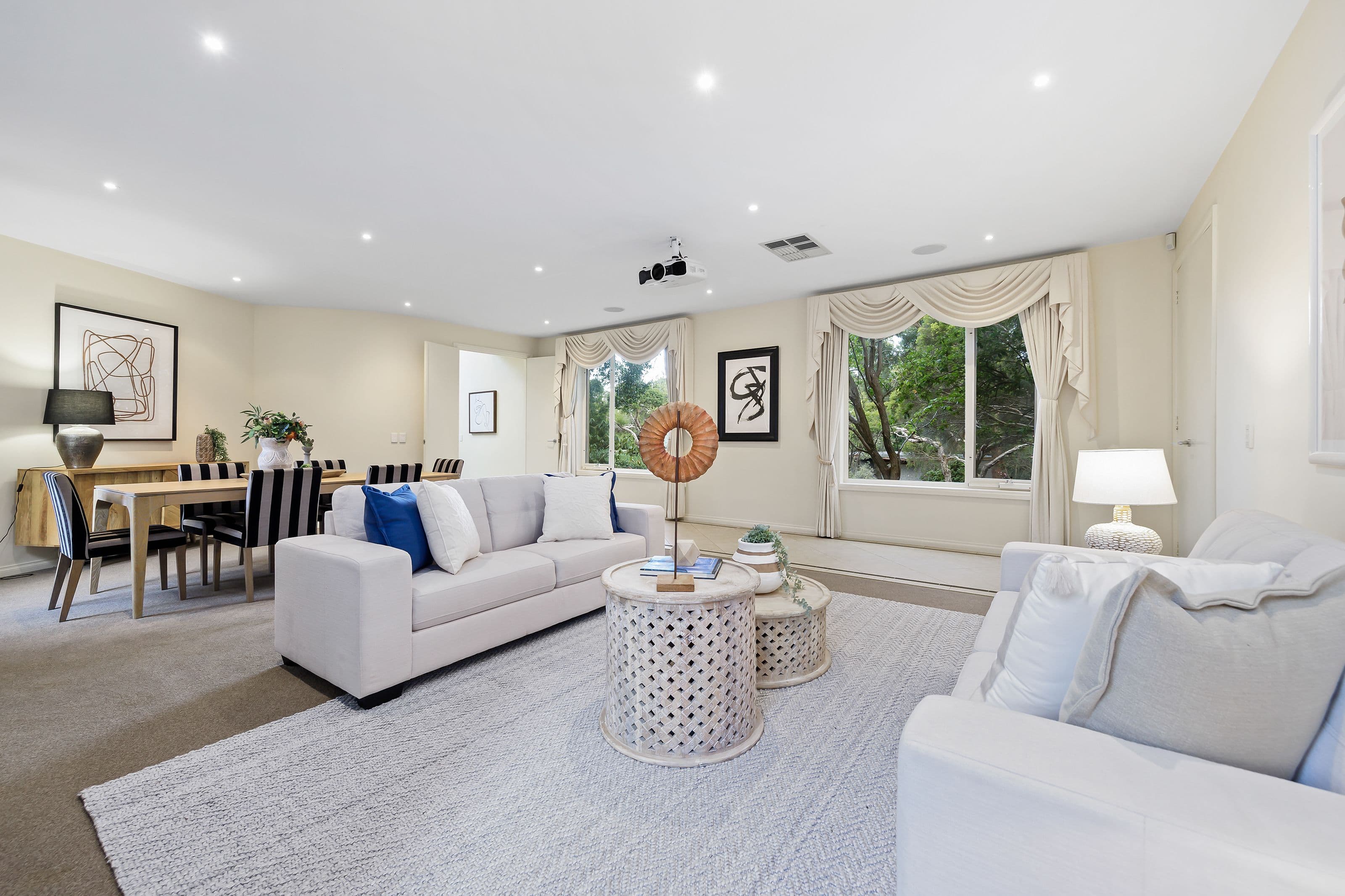 25 Aurisch Avenue, Glen Waverley VIC 3150, Glen Waverley - Thumbnail 4