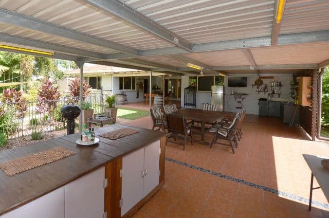 16 Elberry Crescent, KELSO QLD 4815, Kelso - Thumbnail 2