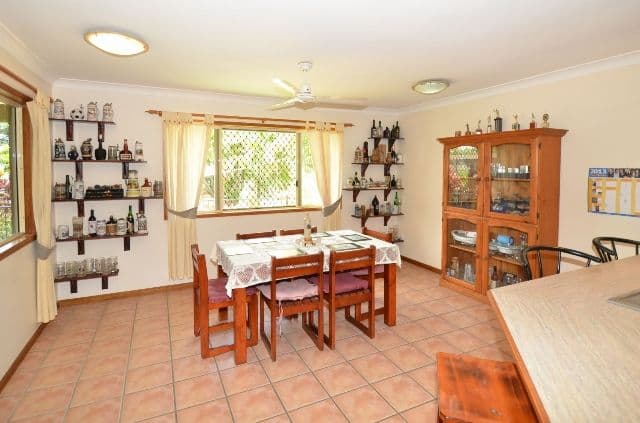 16 Elberry Crescent, KELSO QLD 4815, Kelso - Thumbnail 6