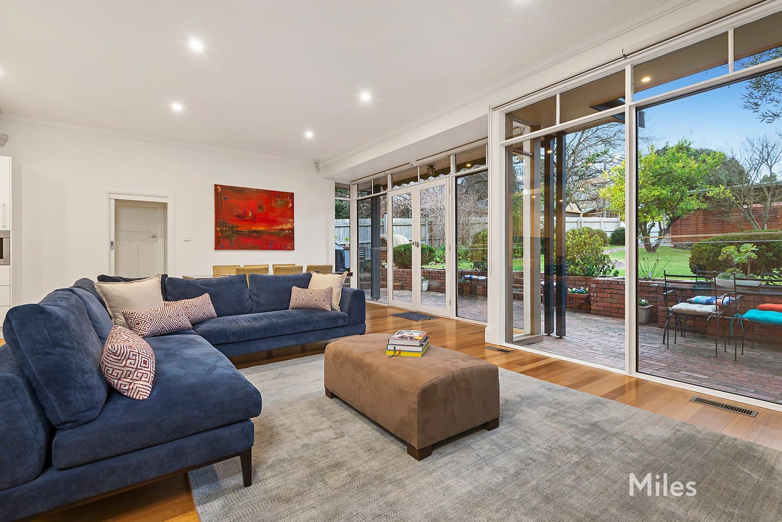 46 Hopetoun Grove, Eaglemont, Eaglemont - Thumbnail 3