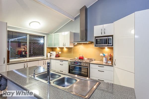 6 Killara Crescent, Petrie QLD 4502, Petrie - Thumbnail 2
