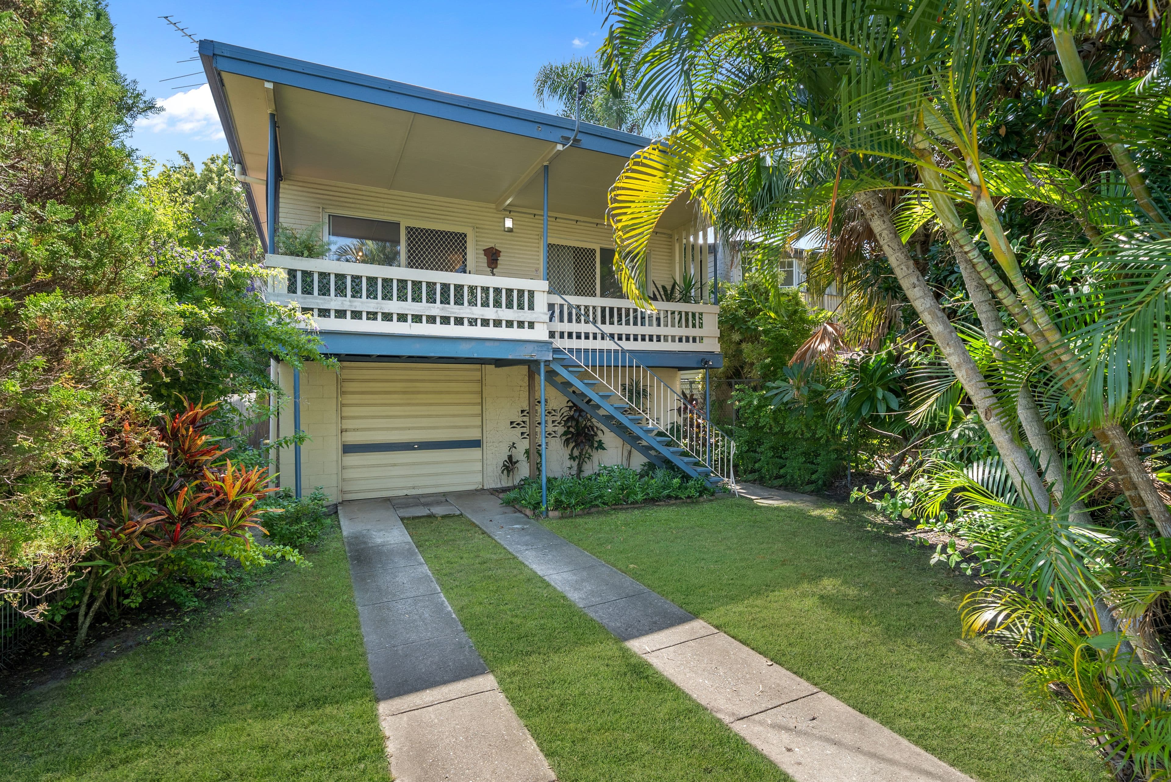 16 Lilla Street, Woody Point QLD 4019, Woody Point - Thumbnail 2