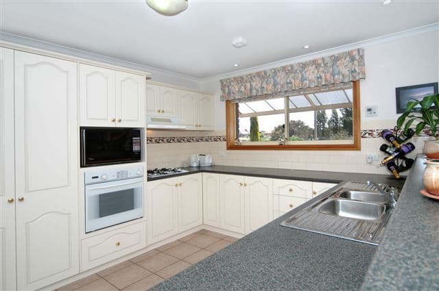 2 Pfitzner Place, GREENWITH SA 5125, Greenwith - Thumbnail 8