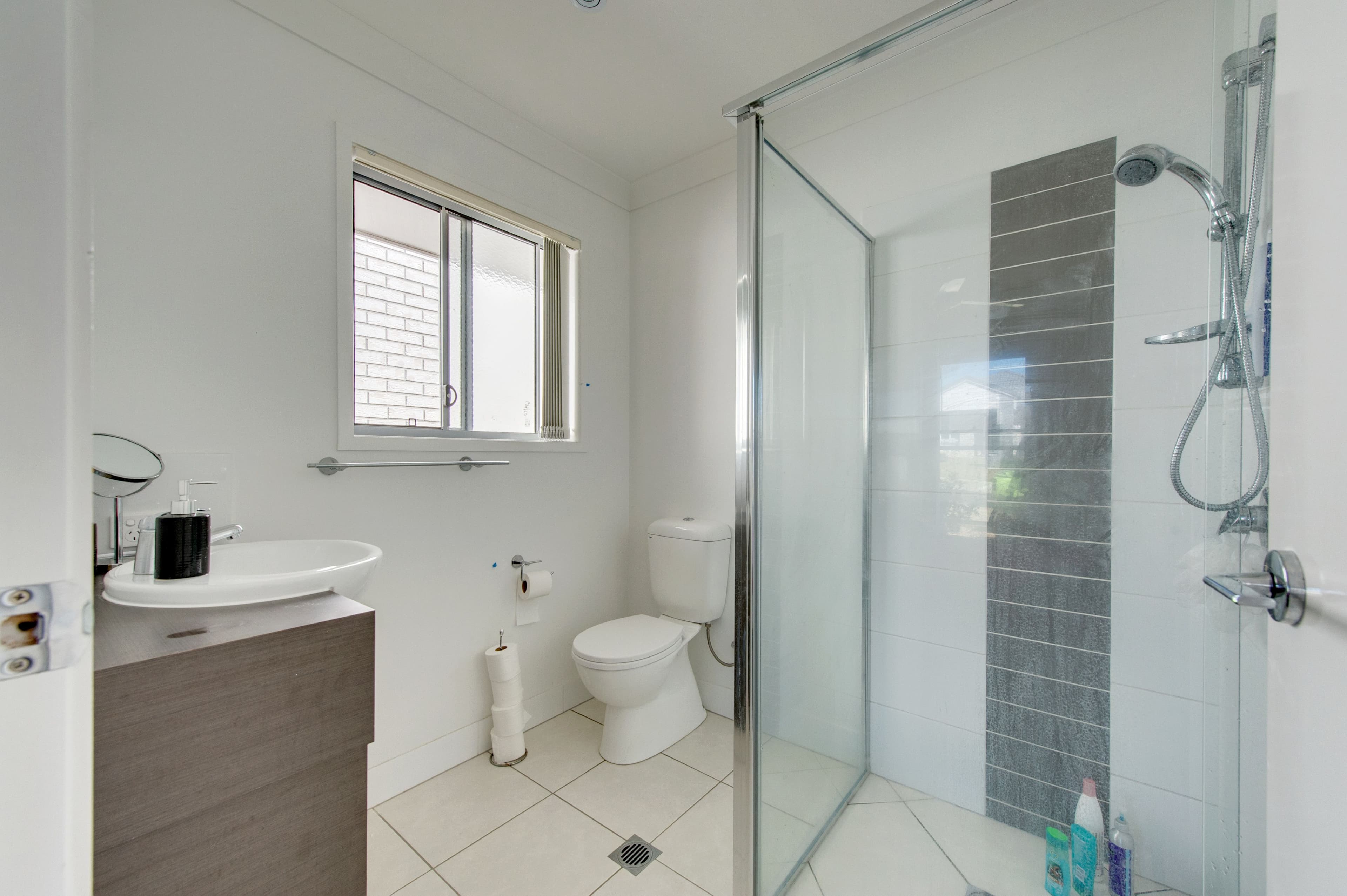 17 Calandra Street, Redbank Plains QLD 4301, Redbank Plains - Thumbnail 8