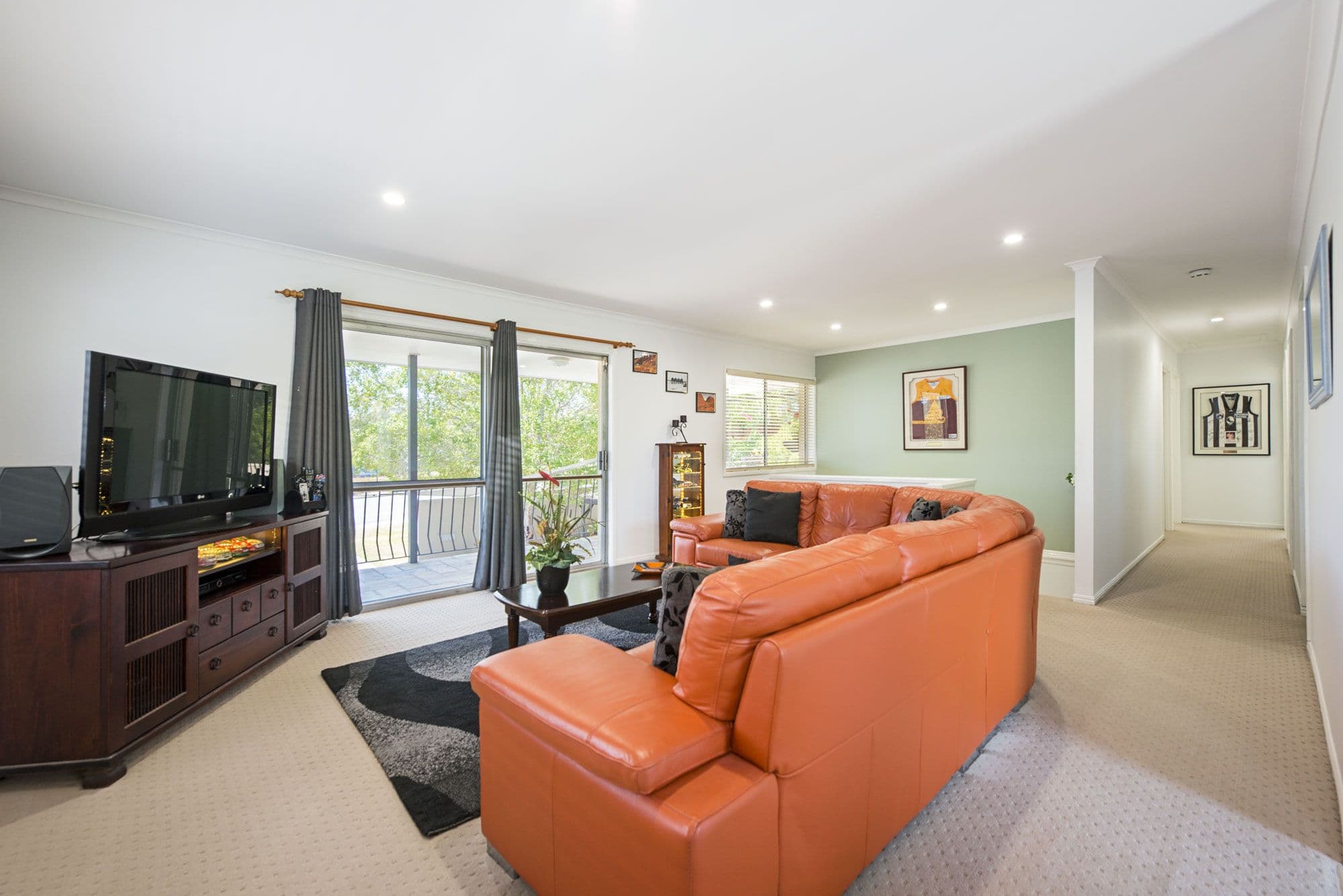 189 Springwood Road, Springwood QLD 4127, Springwood - Thumbnail 2