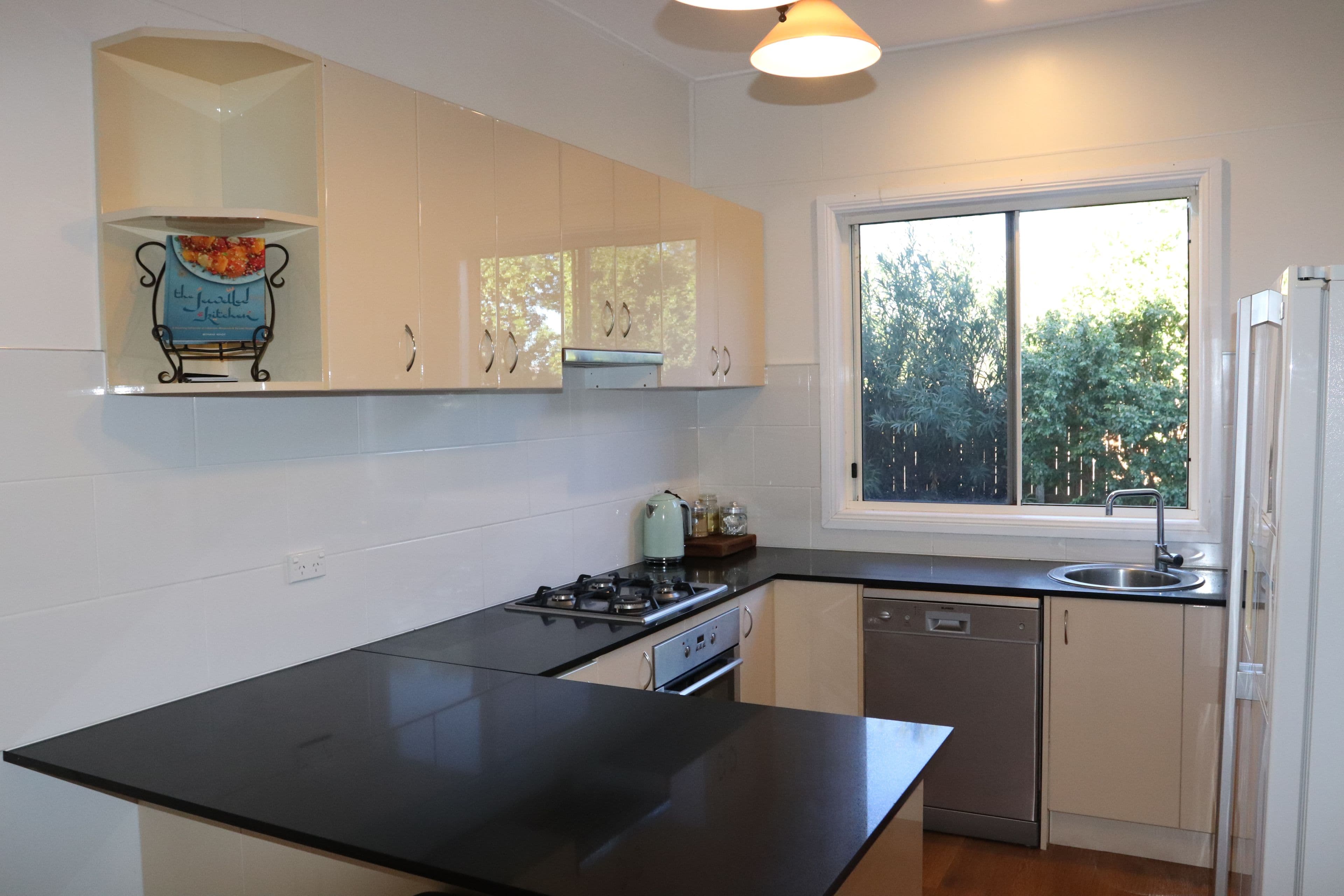 23 Well Street, Charleville QLD 4470, Charleville - Thumbnail 2