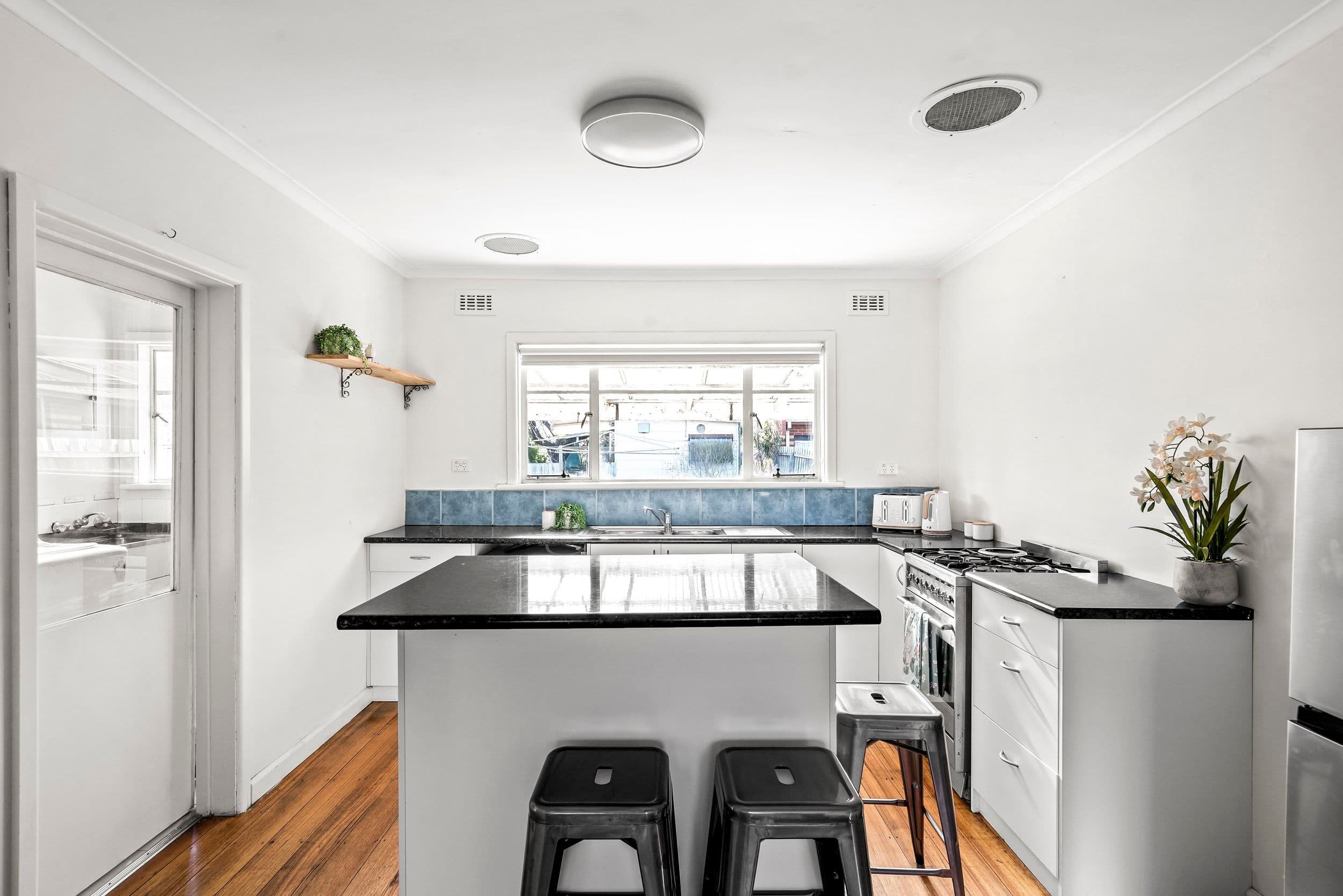 29 Myrtle Grove, Altona VIC 3018, Altona - Thumbnail 4