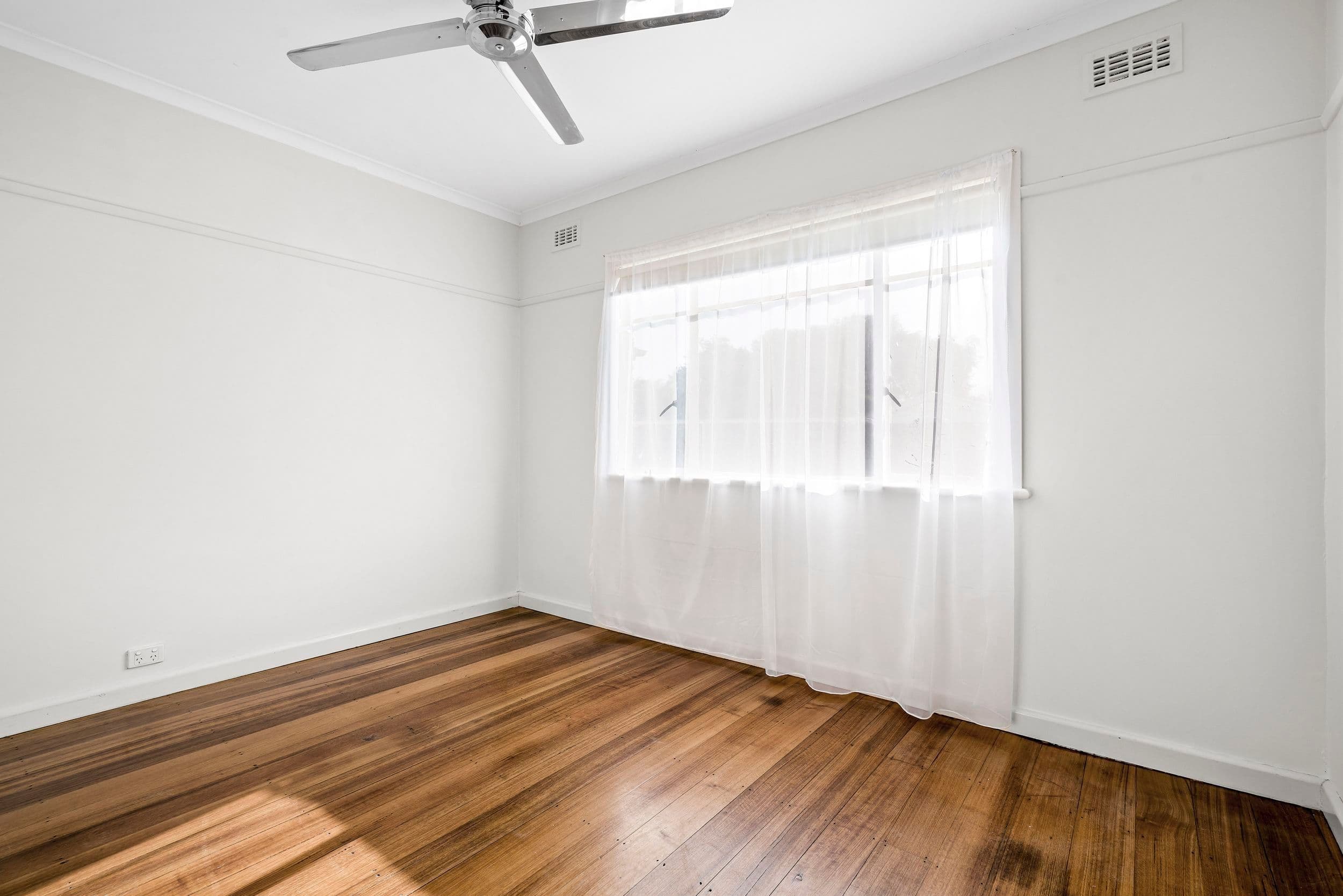 29 Myrtle Grove, Altona VIC 3018, Altona - Thumbnail 6
