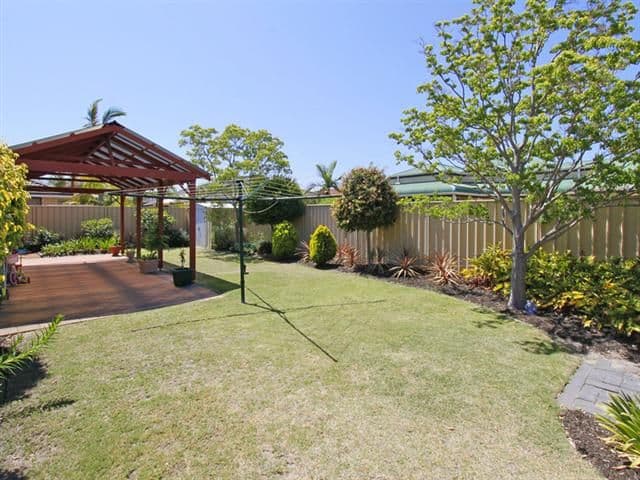 10 Lincoln Place, CANNING VALE WA 6155, Canning Vale - Thumbnail 5