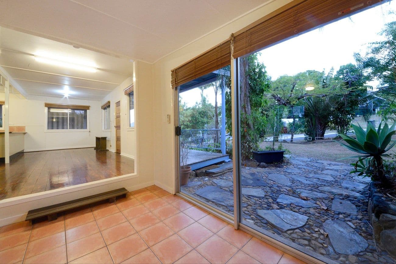 11 Hillcrest Avenue, Airlie Beach QLD 4802, Airlie Beach - Thumbnail 5