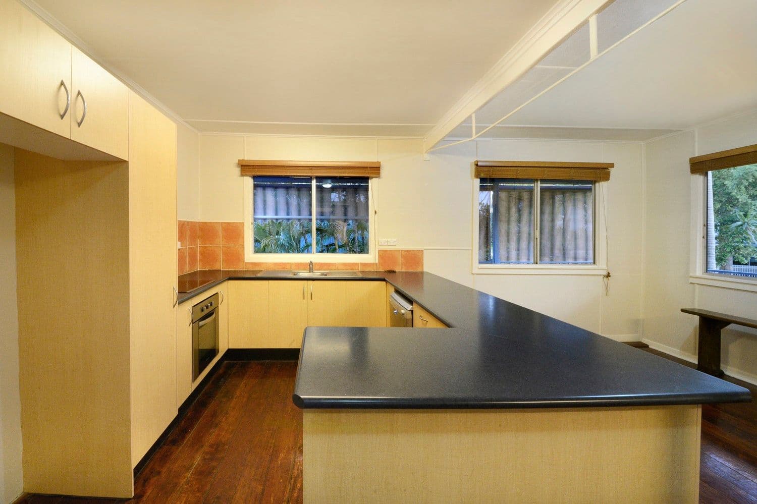 11 Hillcrest Avenue, Airlie Beach QLD 4802, Airlie Beach - Thumbnail 6
