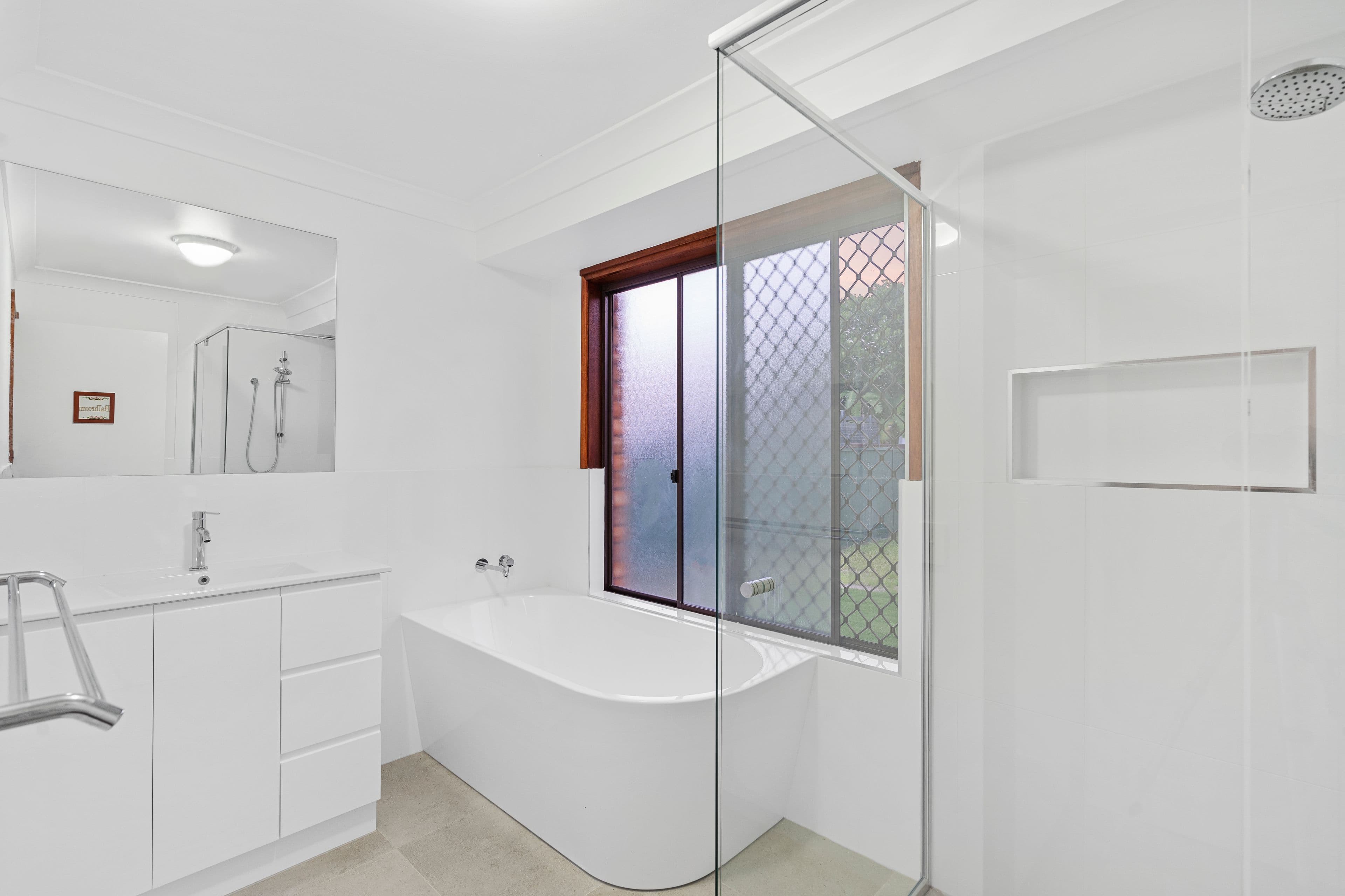144 Alexander Drive, Highland Park QLD 4211, Highland Park - Thumbnail 3