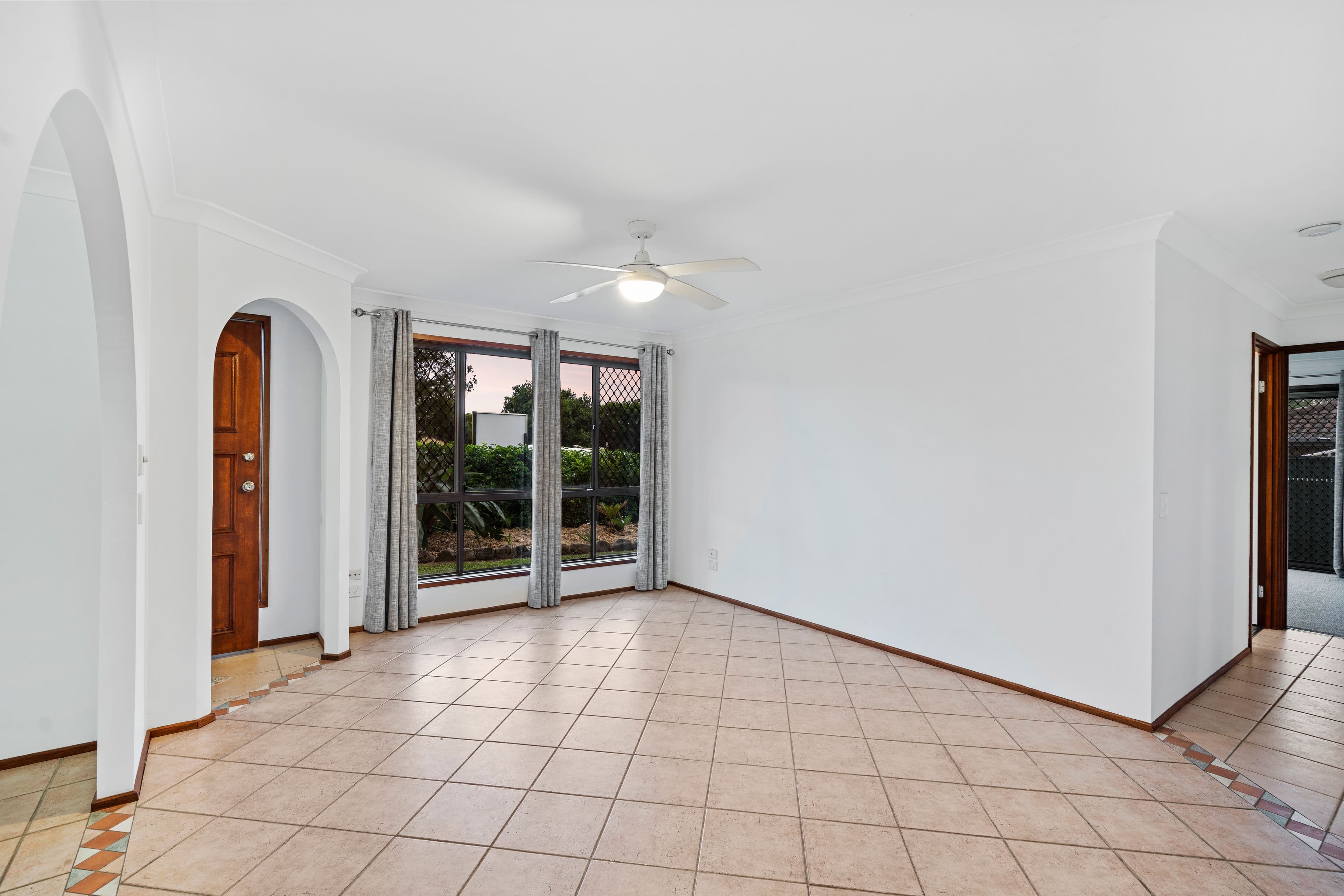 144 Alexander Drive, Highland Park QLD 4211, Highland Park - Thumbnail 8