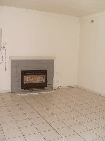 1004 Waugh Road, NORTH ALBURY NSW 2640, North Albury - Thumbnail 3