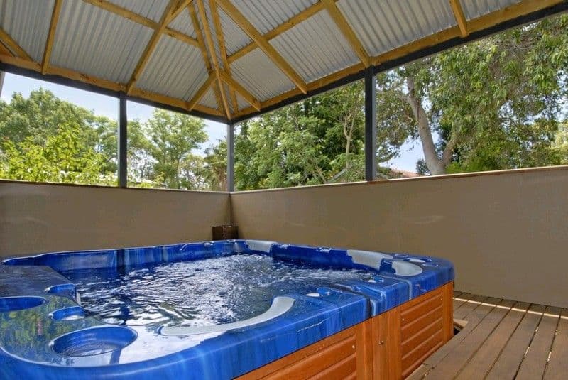 190 Gooseberry Hill Road, MAIDA VALE WA 6057, Maida Vale - Thumbnail 4