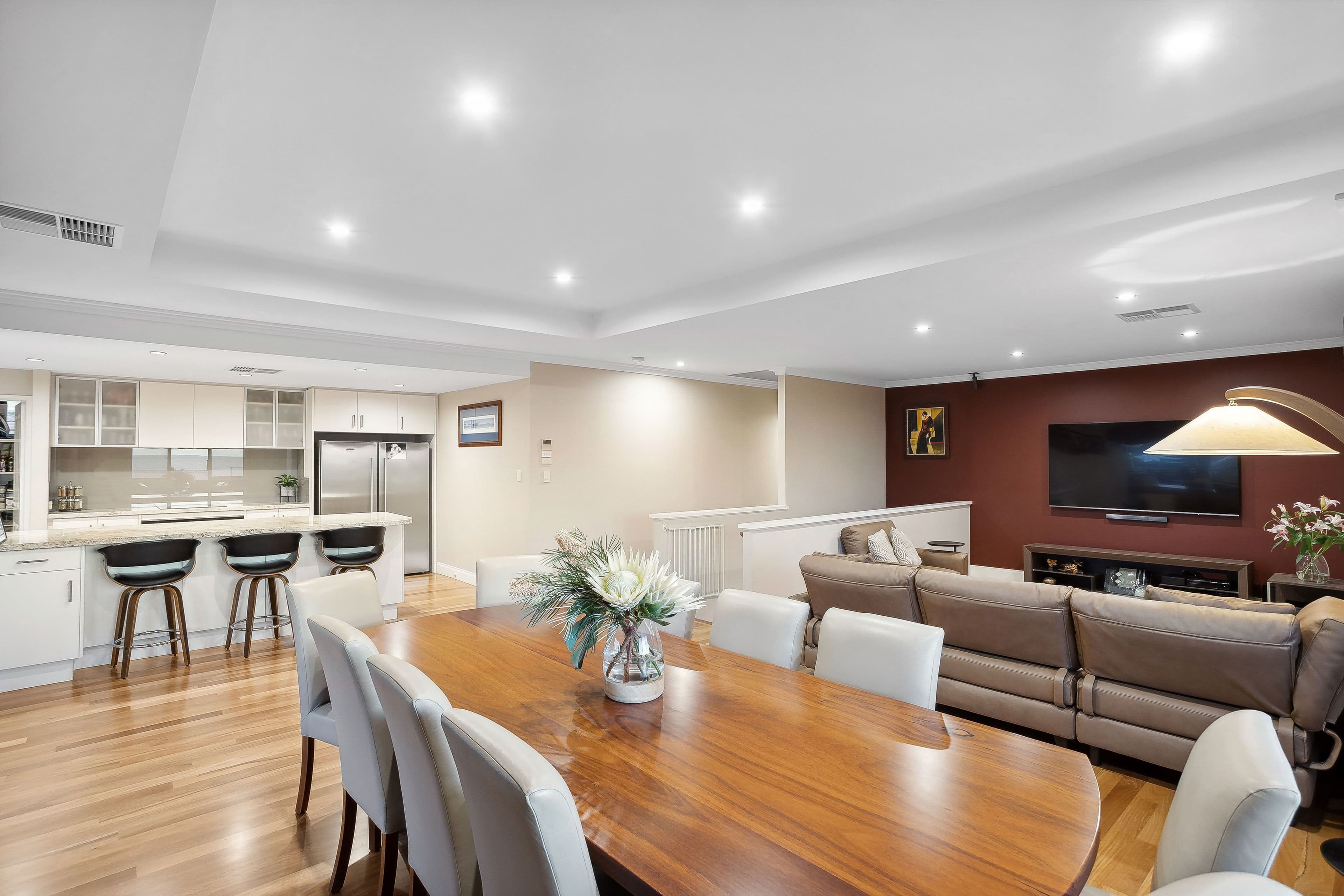 17 Robin Avenue, Sorrento WA 6020, Sorrento - Thumbnail 4