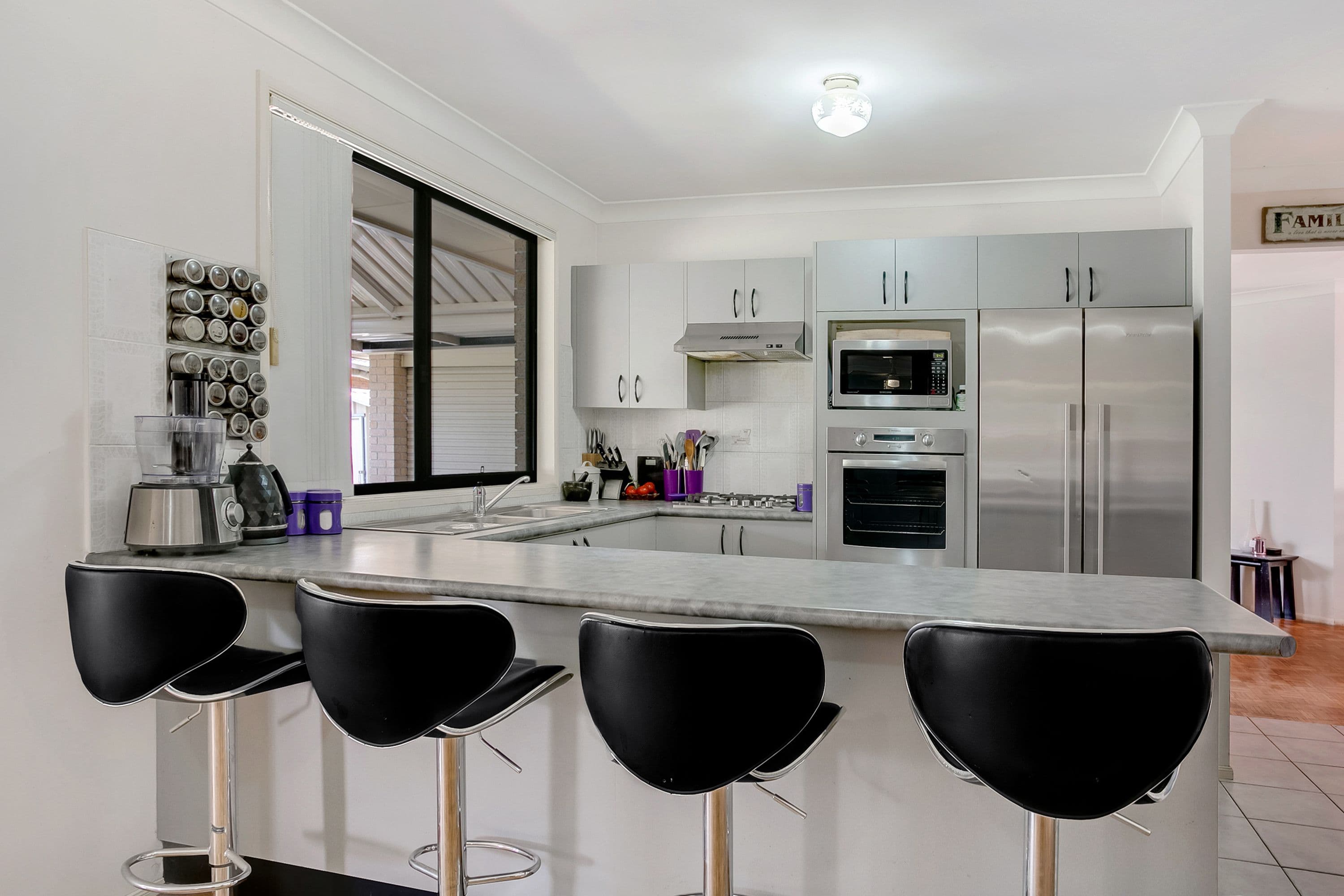 121 Trinity Drive, Cambridge Gardens - Thumbnail 2
