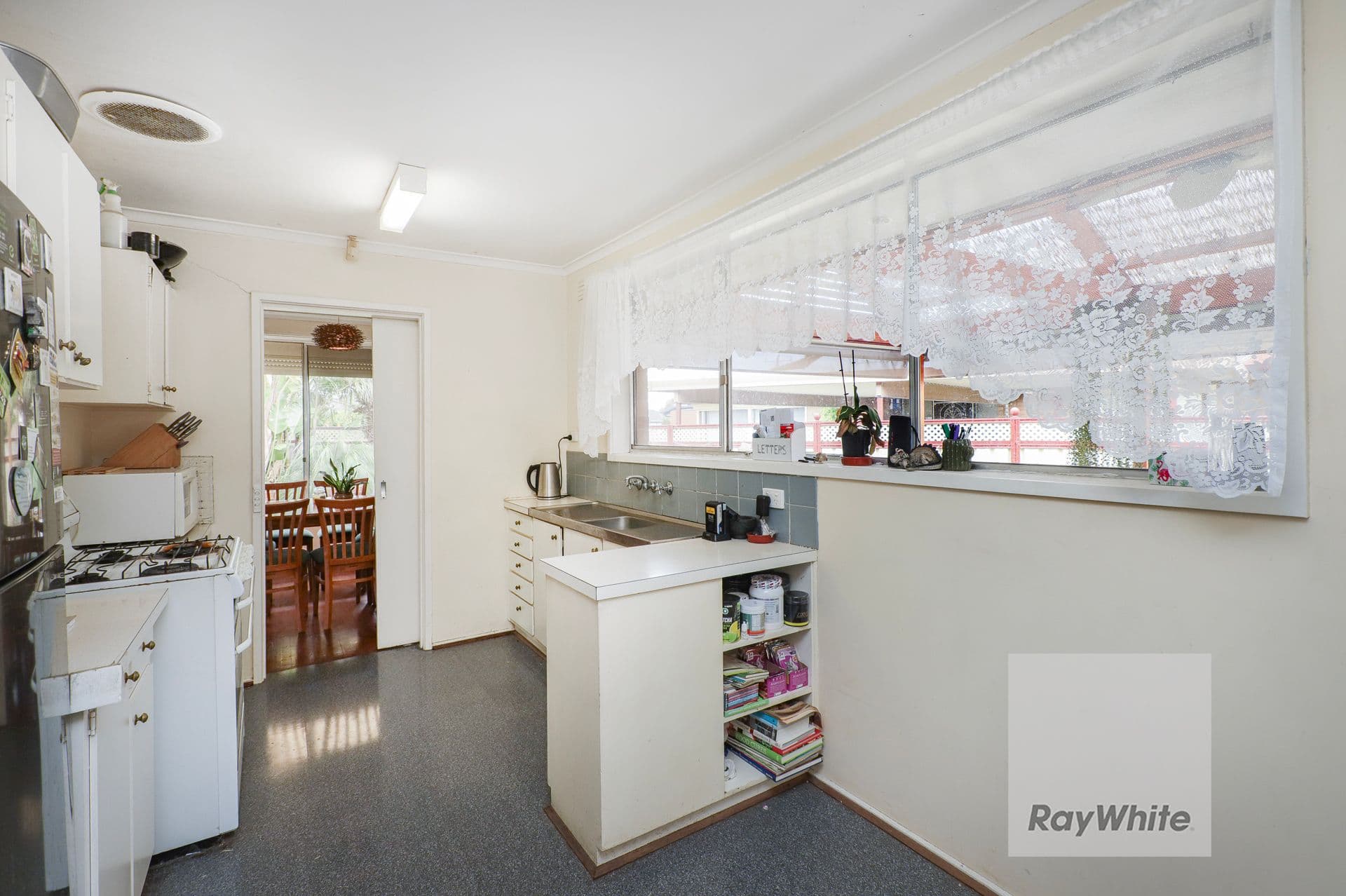 17 Sherbourne Road, Gladstone Park VIC 3043, Gladstone Park - Thumbnail 6