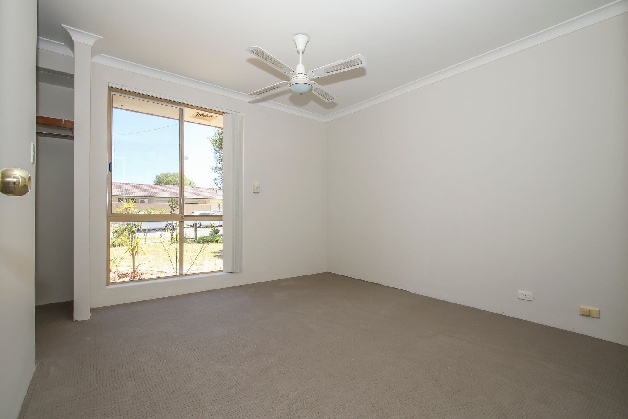 1 Sandridge Street, Gosnells WA 6110, Gosnells - Thumbnail 2