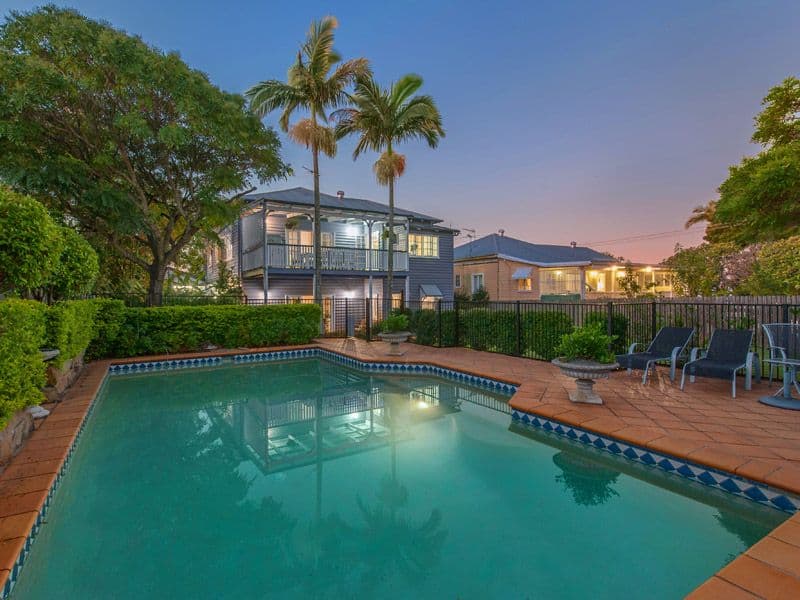 4 Derby Street, Hendra QLD 4011, Hendra - Thumbnail 2