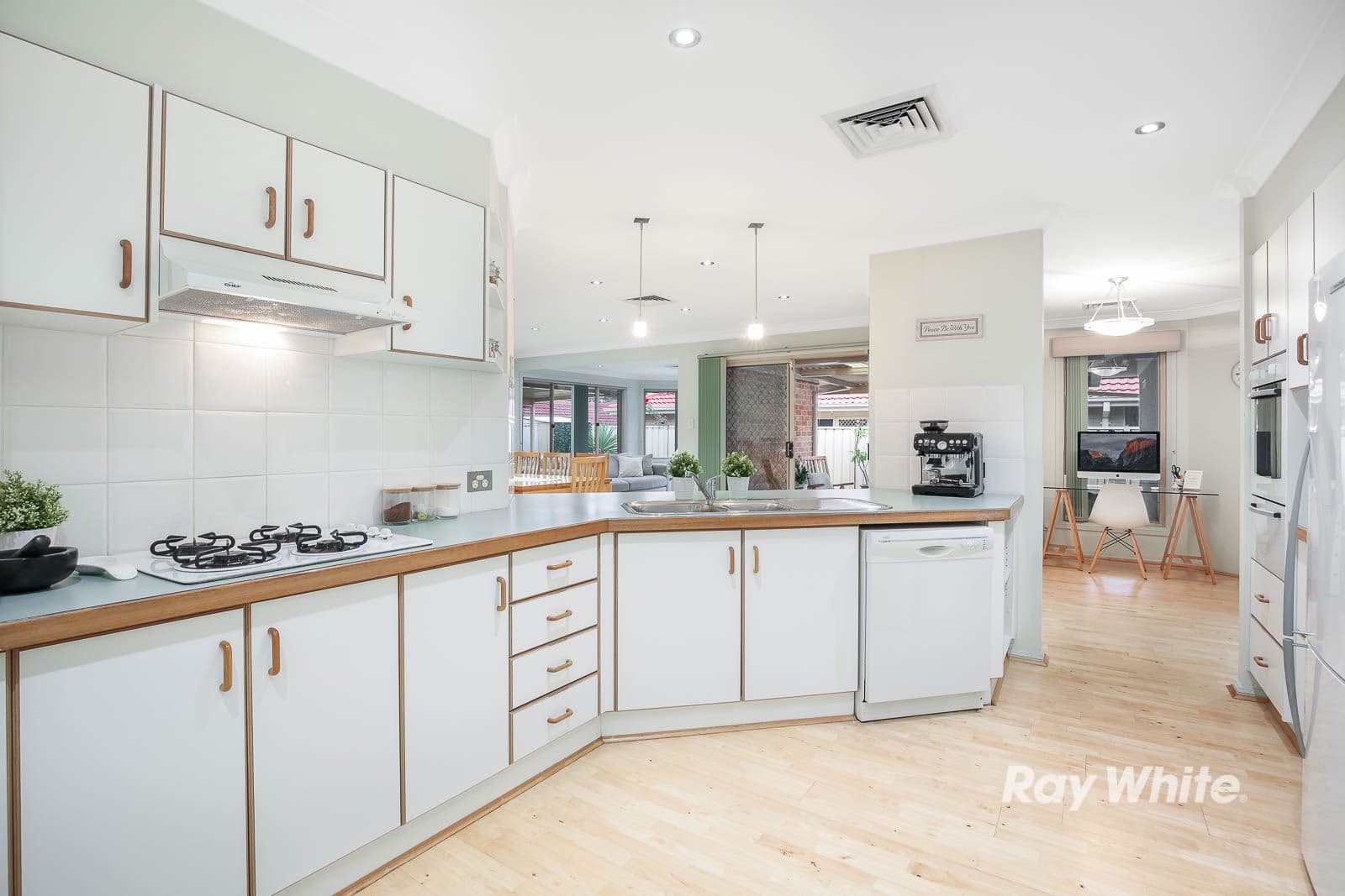 85 Ringwood Road, Exeter - Thumbnail 3