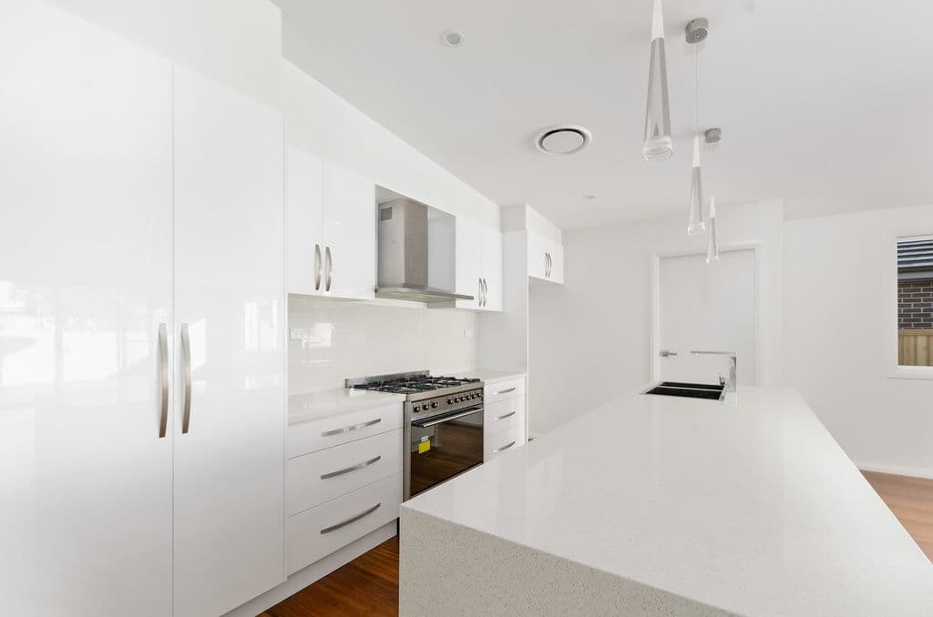 6 Cloverfield Place, Horsley - Thumbnail 2