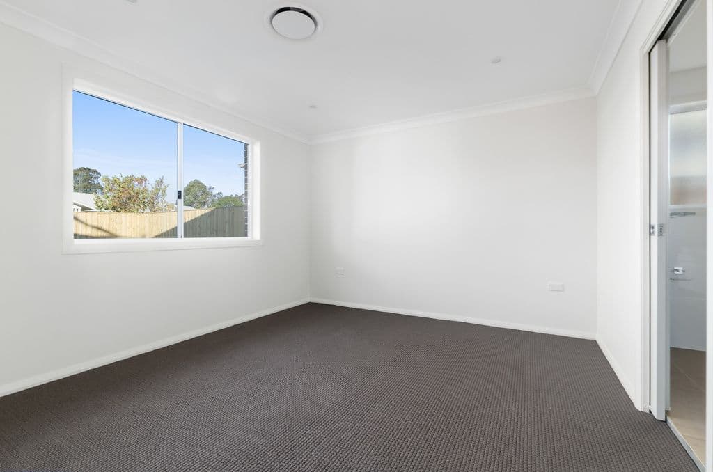 6 Cloverfield Place, Horsley - Thumbnail 4