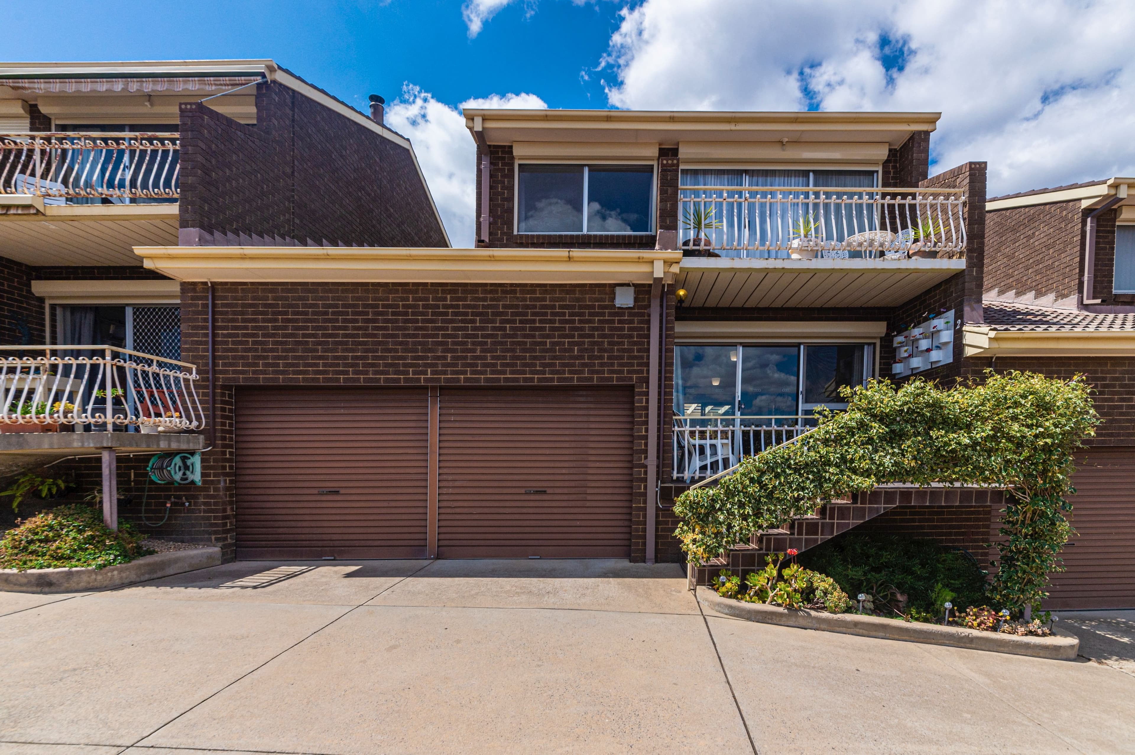 6 Nimmitabel Street, Queanbeyan West NSW 2620, Queanbeyan West - Image 1
