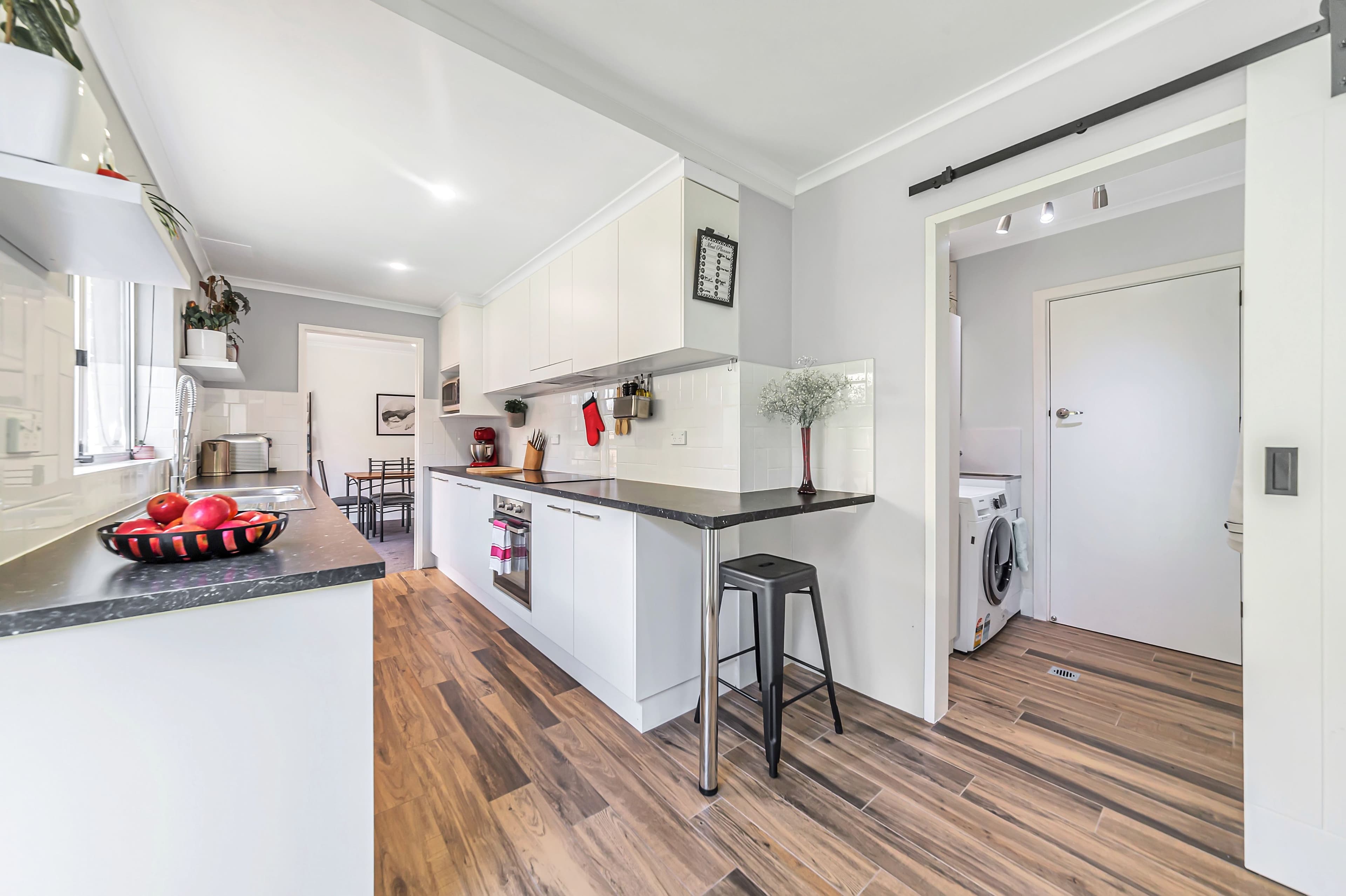 6 Nimmitabel Street, Queanbeyan West NSW 2620, Queanbeyan West - Thumbnail 6
