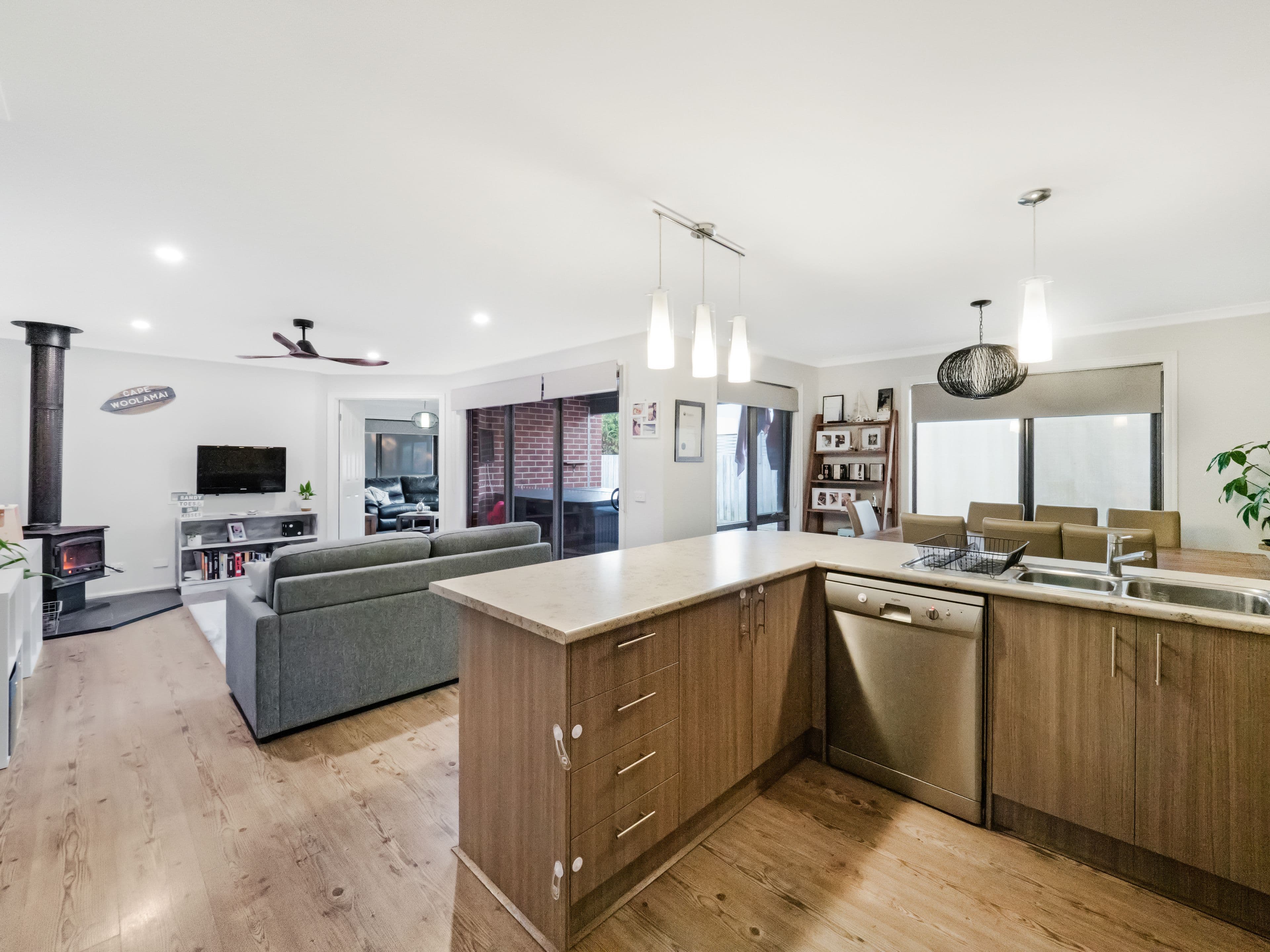 6 Sunderland Bay Road, Sunderland Bay VIC 3922, Sunderland Bay - Thumbnail 4