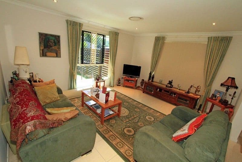 6 Driftwood Drive, ROSSLYN QLD 4703, Rosslyn - Thumbnail 4