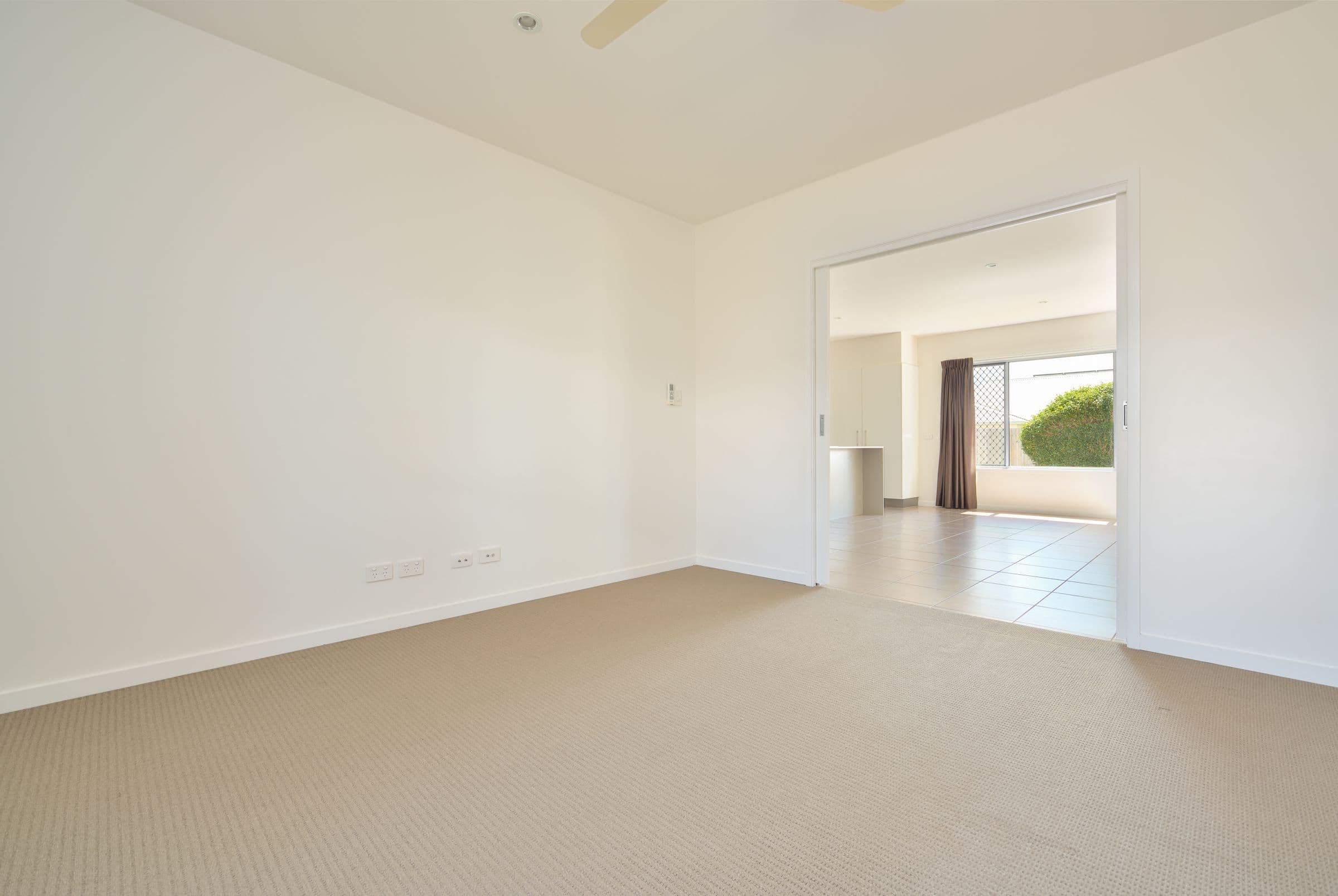 66 Iris Road, Kirkwood QLD 4680, Kirkwood - Thumbnail 8