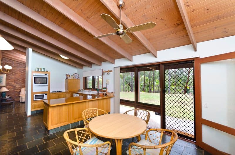 18 Carapook Crescent, TALLEBUDGERA QLD 4228, Tallebudgera - Thumbnail 6