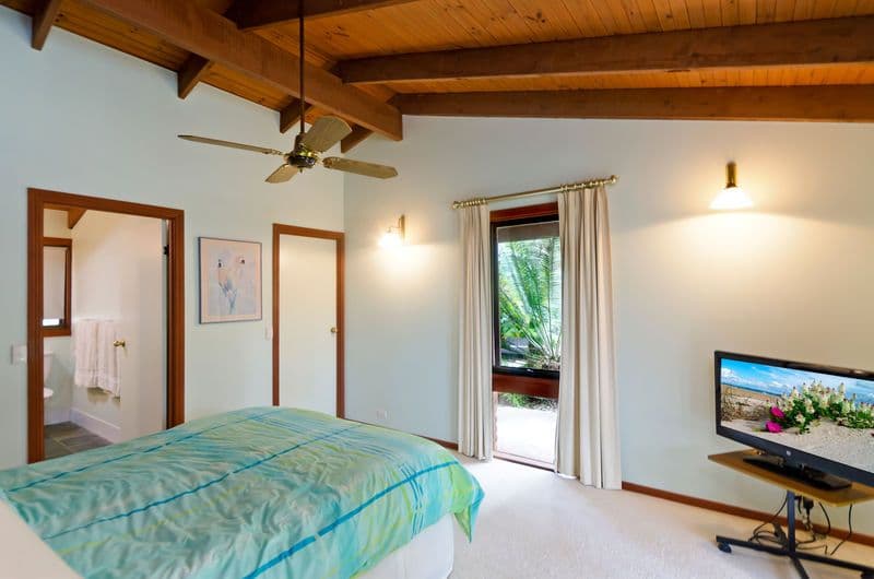 18 Carapook Crescent, TALLEBUDGERA QLD 4228, Tallebudgera - Thumbnail 8