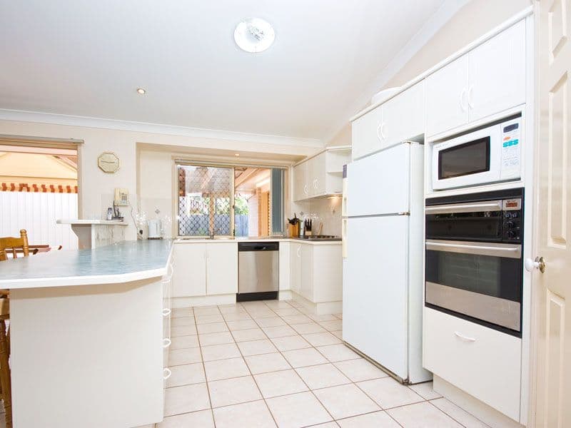 15 Cooroy Street, FOREST LAKE QLD 4078, Forest Lake - Thumbnail 7