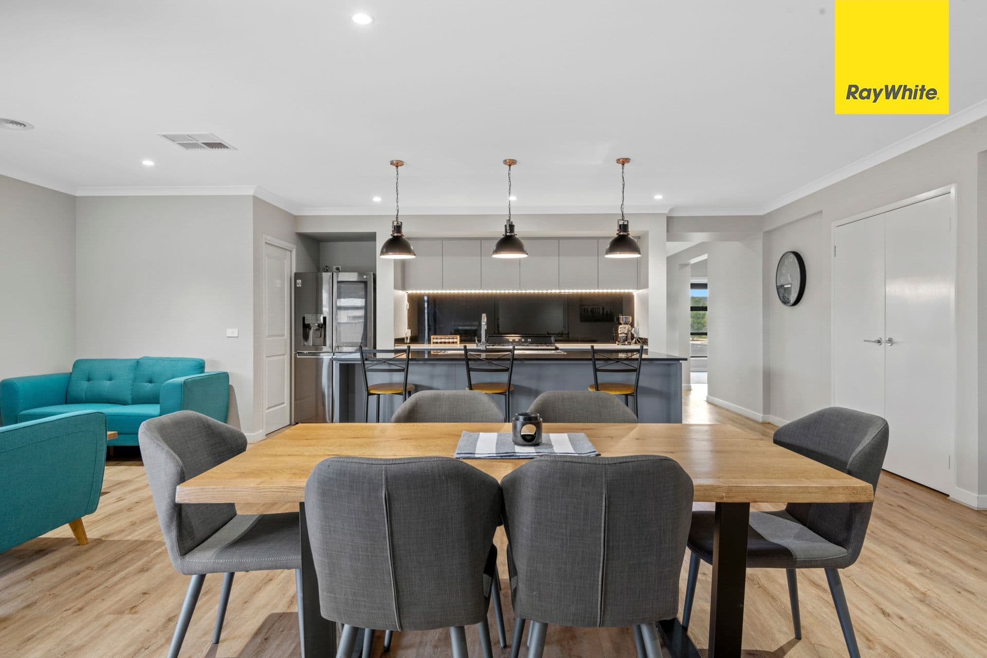 6 Cinnabar Way, COBBLEBANK VIC 3338, Cobblebank - Thumbnail 6