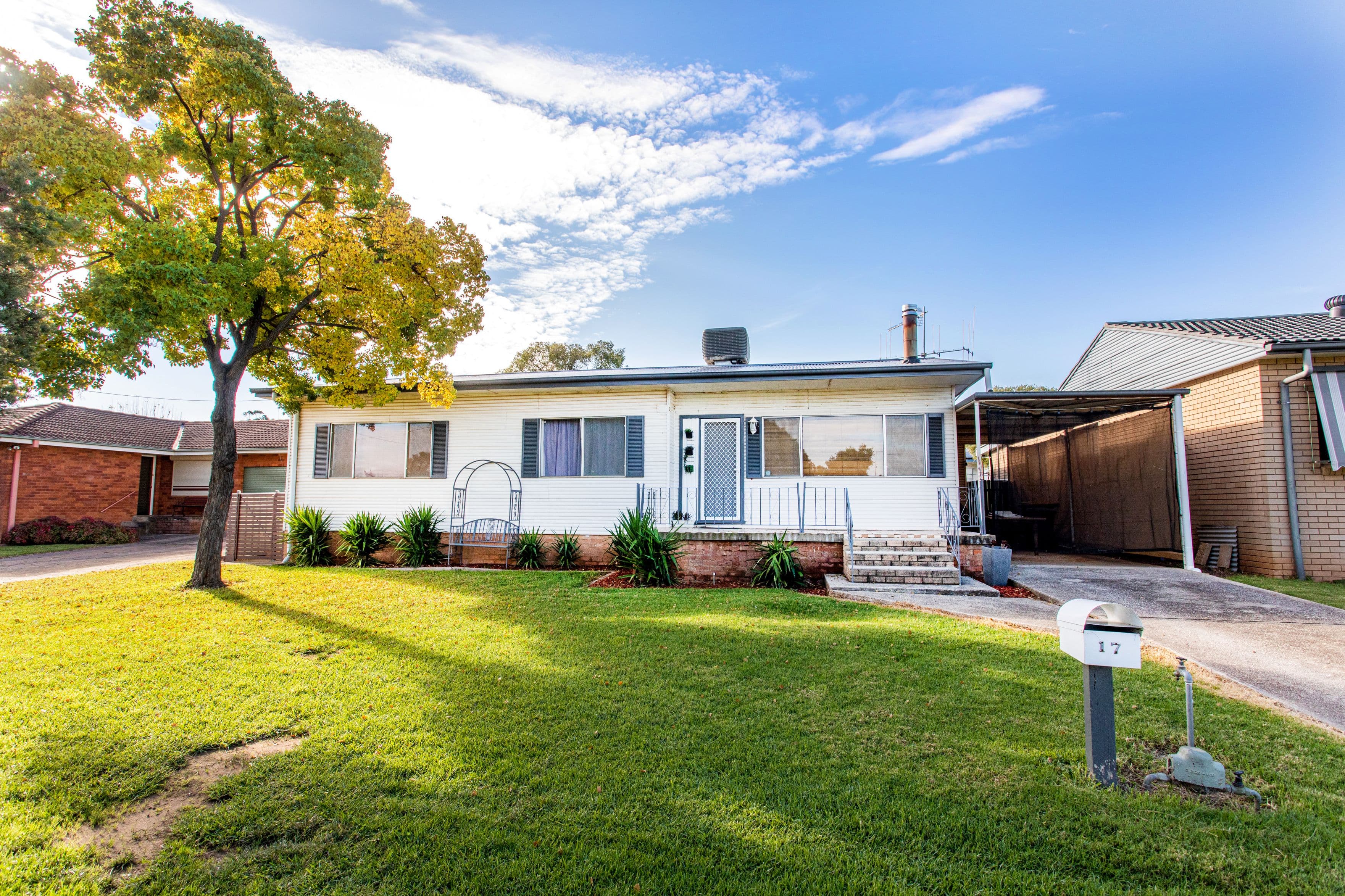17 Newcombe Street, Cowra NSW 2794, Cowra - Image 1