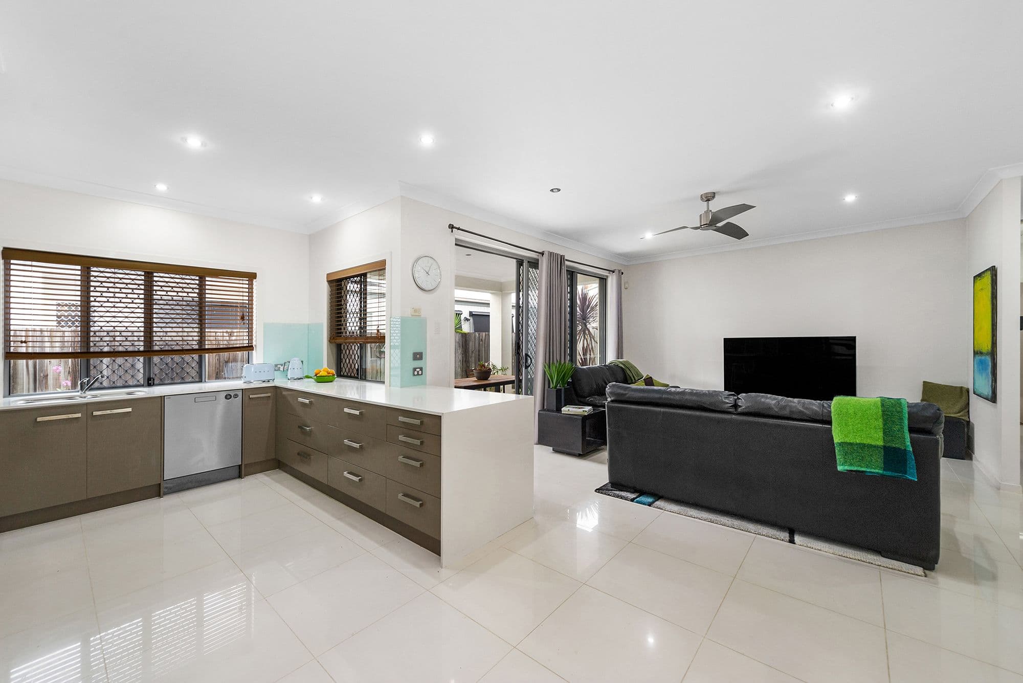 36 Ray Street, Carseldine QLD 4034, Carseldine - Thumbnail 2