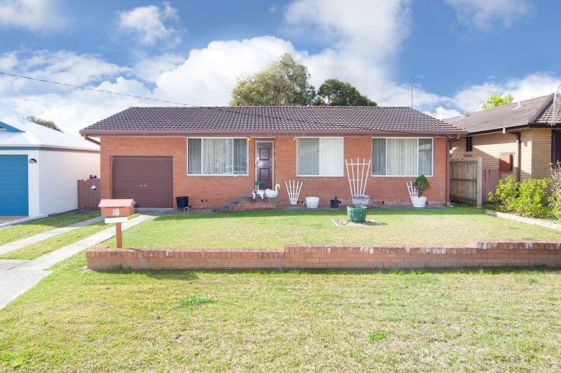 18 Waterview Street, LONG JETTY NSW 2261, Long Jetty - Image 1