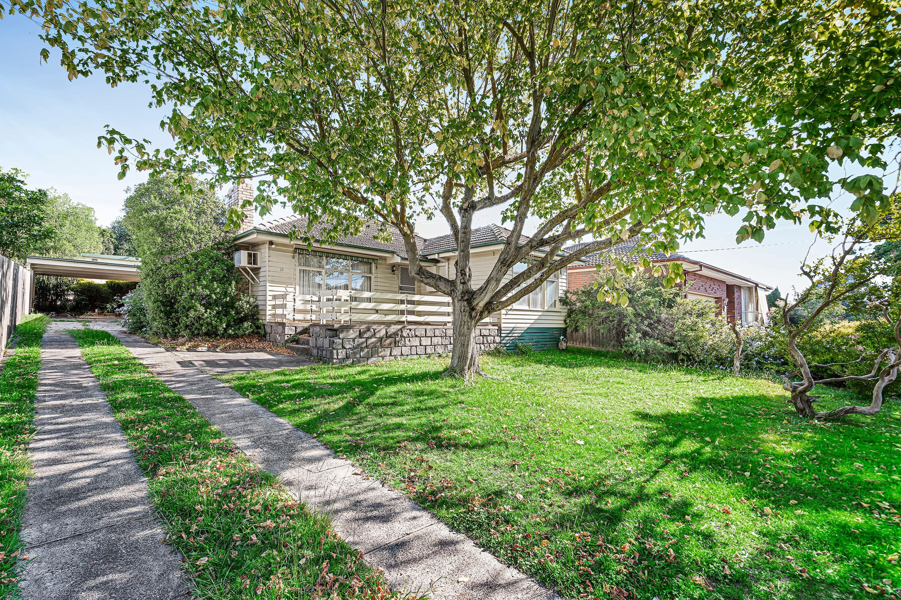 18 Montclair Avenue, Glen Waverley VIC 3150, Glen Waverley - Thumbnail 7