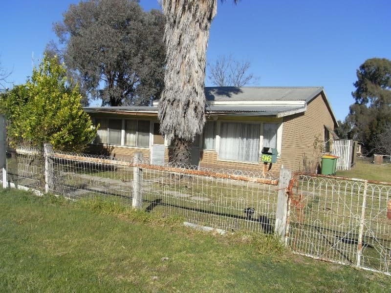 96 Pell Street, HOWLONG NSW 2643, Howlong - Image 1