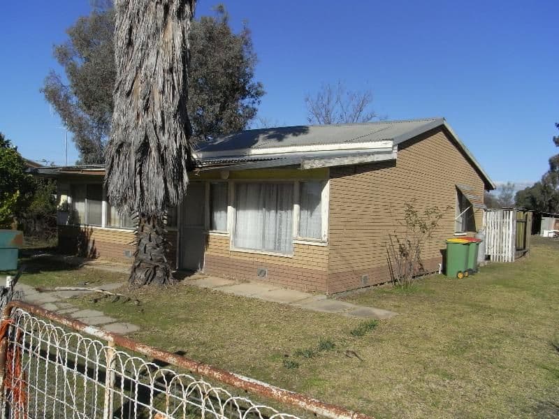 96 Pell Street, HOWLONG NSW 2643, Howlong - Thumbnail 3