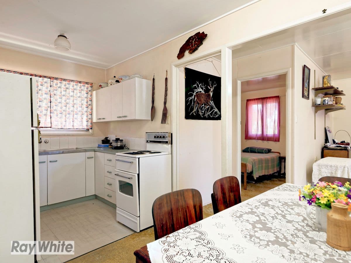 13 Wave Street, Kippa-Ring QLD 4021, Kippa-Ring - Thumbnail 7